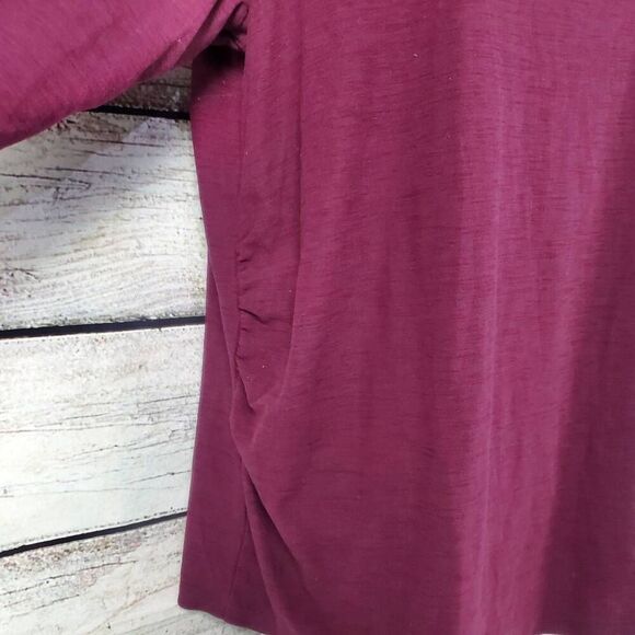 Old Navy Active Breathe On Women's L Long Sleeve Go-Dry Workout Top Purple Mesh - Picture 3 of 7